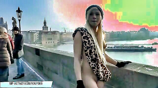 exhibitionist women flaunt their nude bodies in public : kuhic_nella