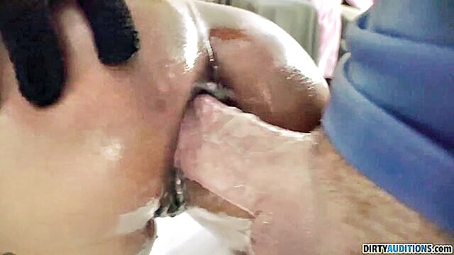 cali, ass 18, 18 tits - busty milf gets rough anal creampie in hd
