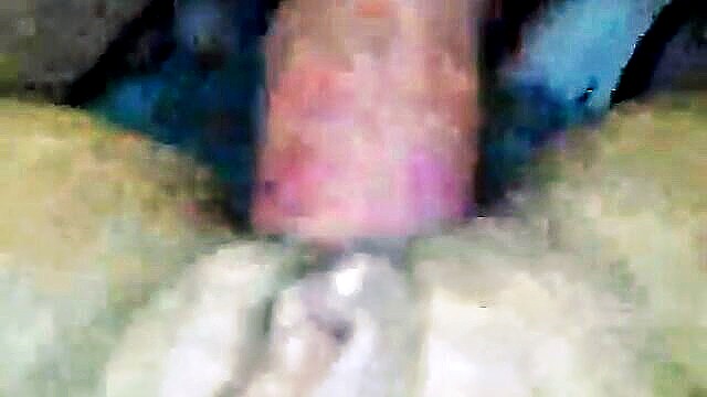 amateur couples passionate first time encounter captured in homemade pornvideo : Ara