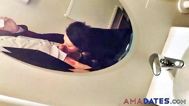 rapid bathroom showering with amateur french twat : martinilady